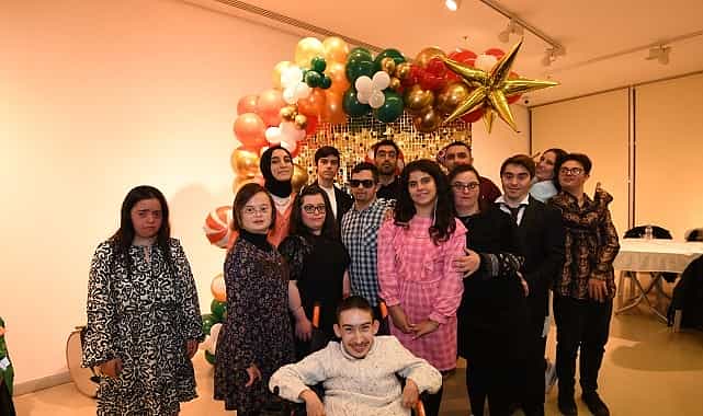 engelliler meclisinden kalpleri isitan yeni yil bulusmasi