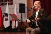 halk ozani ali kiziltug keciorende turkulerle anildi