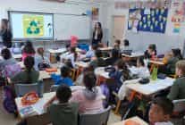 kemer belediyesi okullarda sifir atik egitimi veriyor