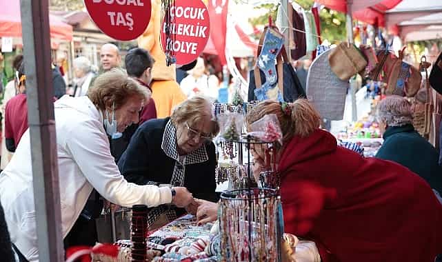 konakta yeni yil el emegi kermesi basladi