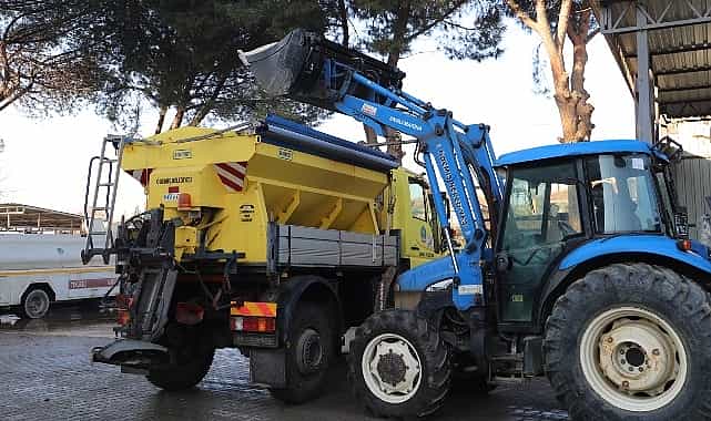 odemis belediyesi kar ve buzlanma mucadelesine hazir