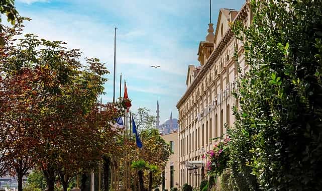 turkiyeden bir lise ogrencisi mitnin sectigi 80 isim arasinda