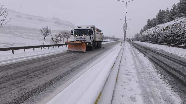 Mardin’de Karla Mücadele Çalışmaları Sürüyor