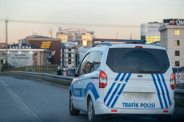İstanbul’da 30 Ağustos Provası Nedeniyle Vatan Caddesi Trafiğe Kapatıldı 1 TRAFIK.webp
