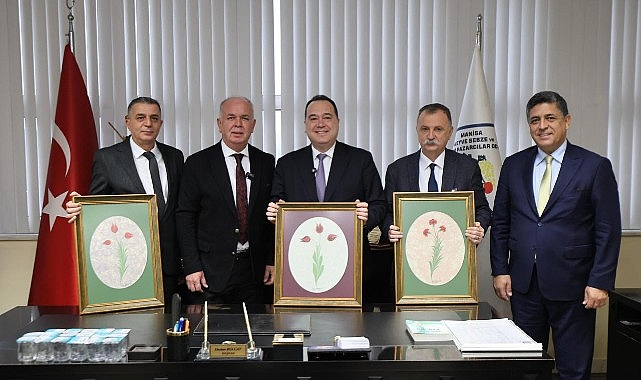 baskan dutlulu pazarcilar odasina mujdelerle gitti