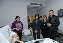 hastanede yeni yil ziyareti