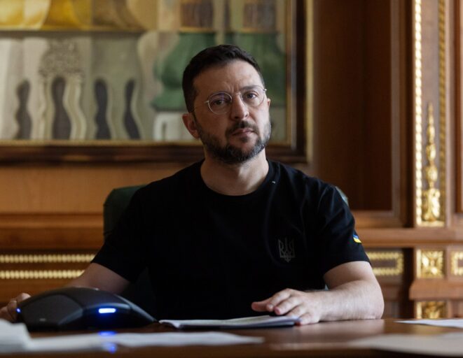 ZELENSKIY BARIS ICIN MUCADELE EDIYORUZ 1091722 324084 scaled