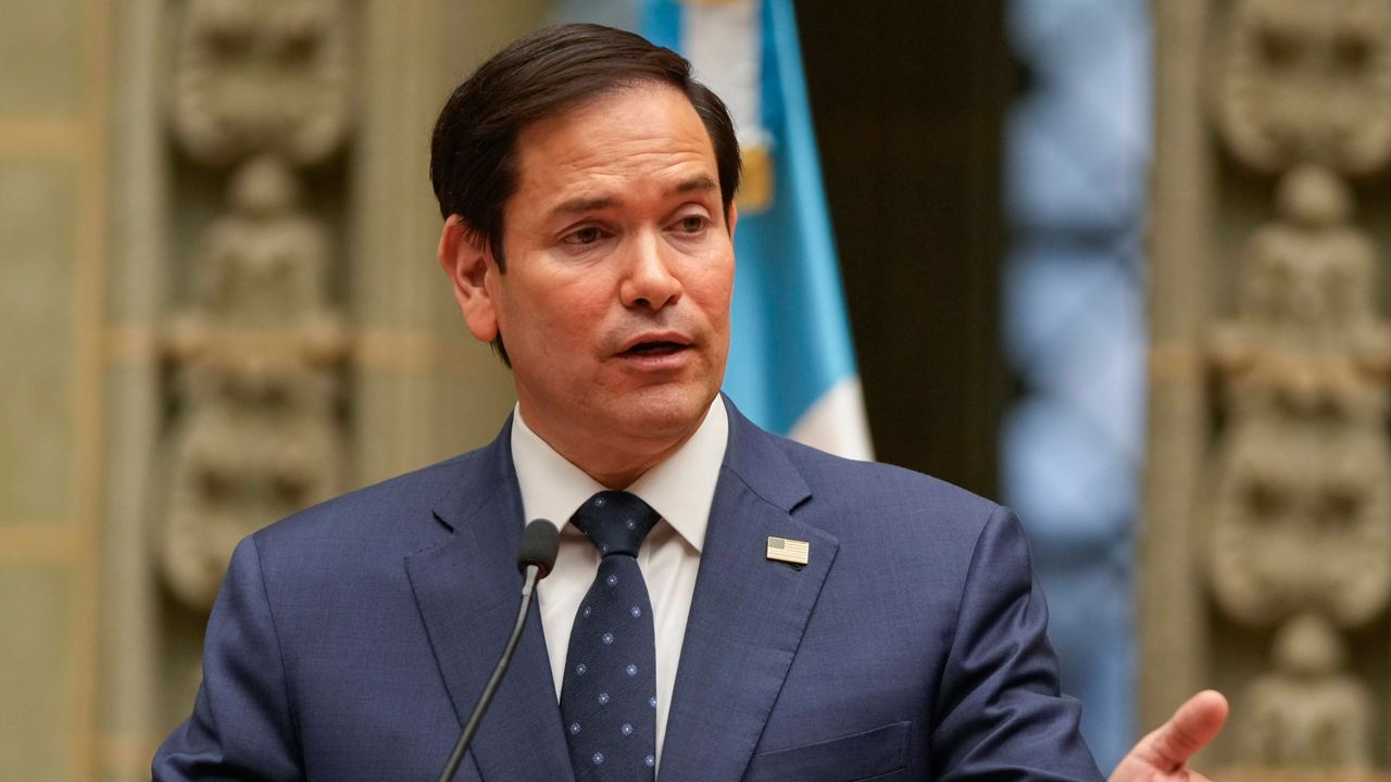 marco rubio AP 25036680985675 NAT 0219