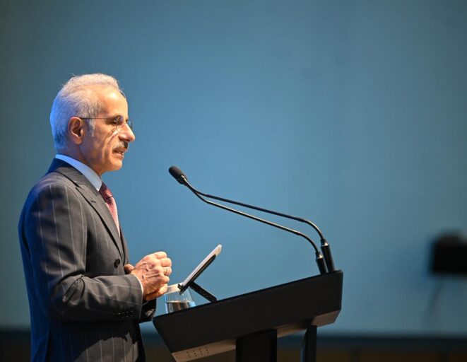 BAKAN URALOGLU TURKSAT 7A ICIN IHTIYAC 1309455 389266