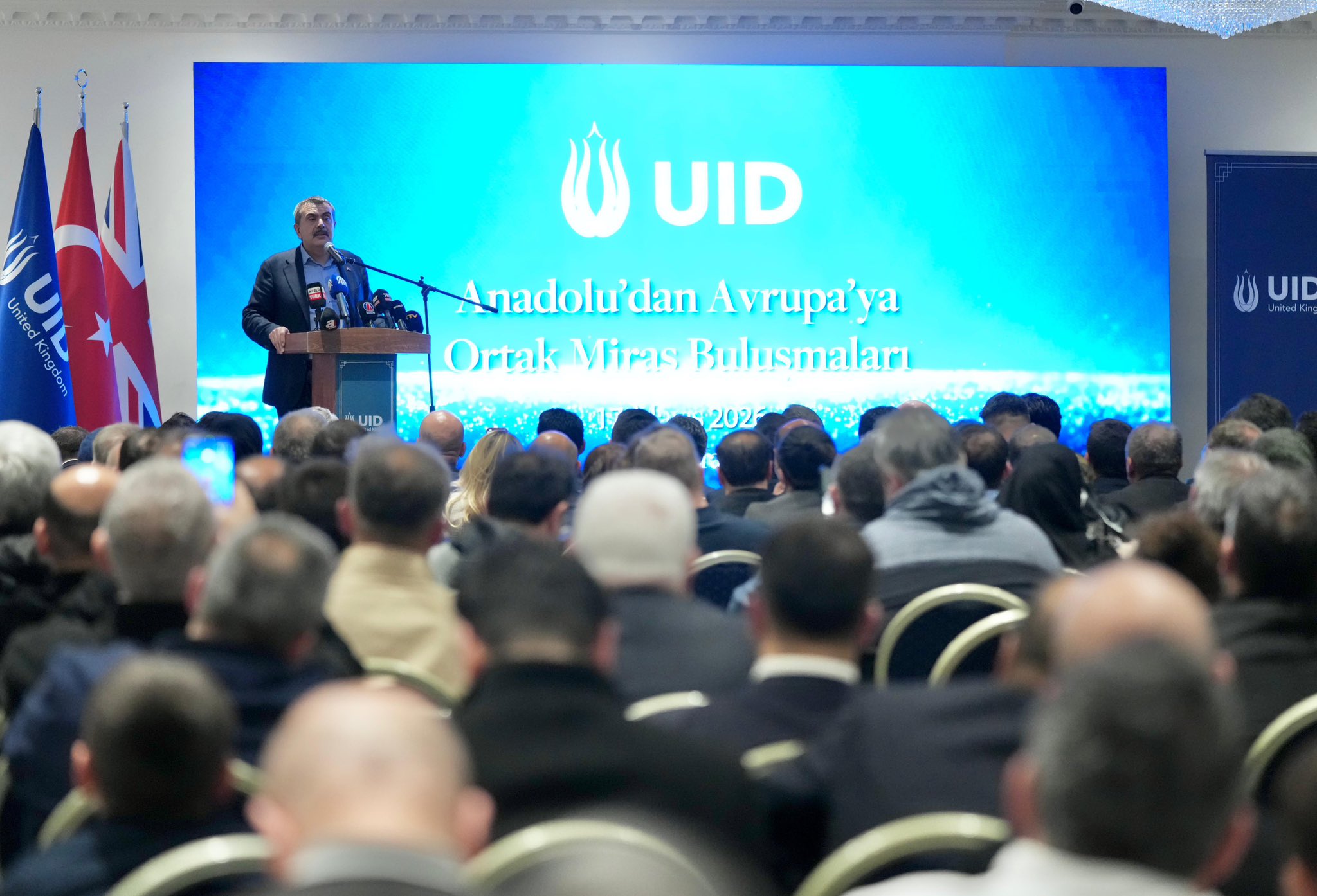 Milli Eğitim Bakanı Yusuf Tekin Londra’da Konuştu: Türkiye Tüm Alanlarda Olağanüstü Sıçrama Yaşadı 1 HImJk6 WgAAJRA
