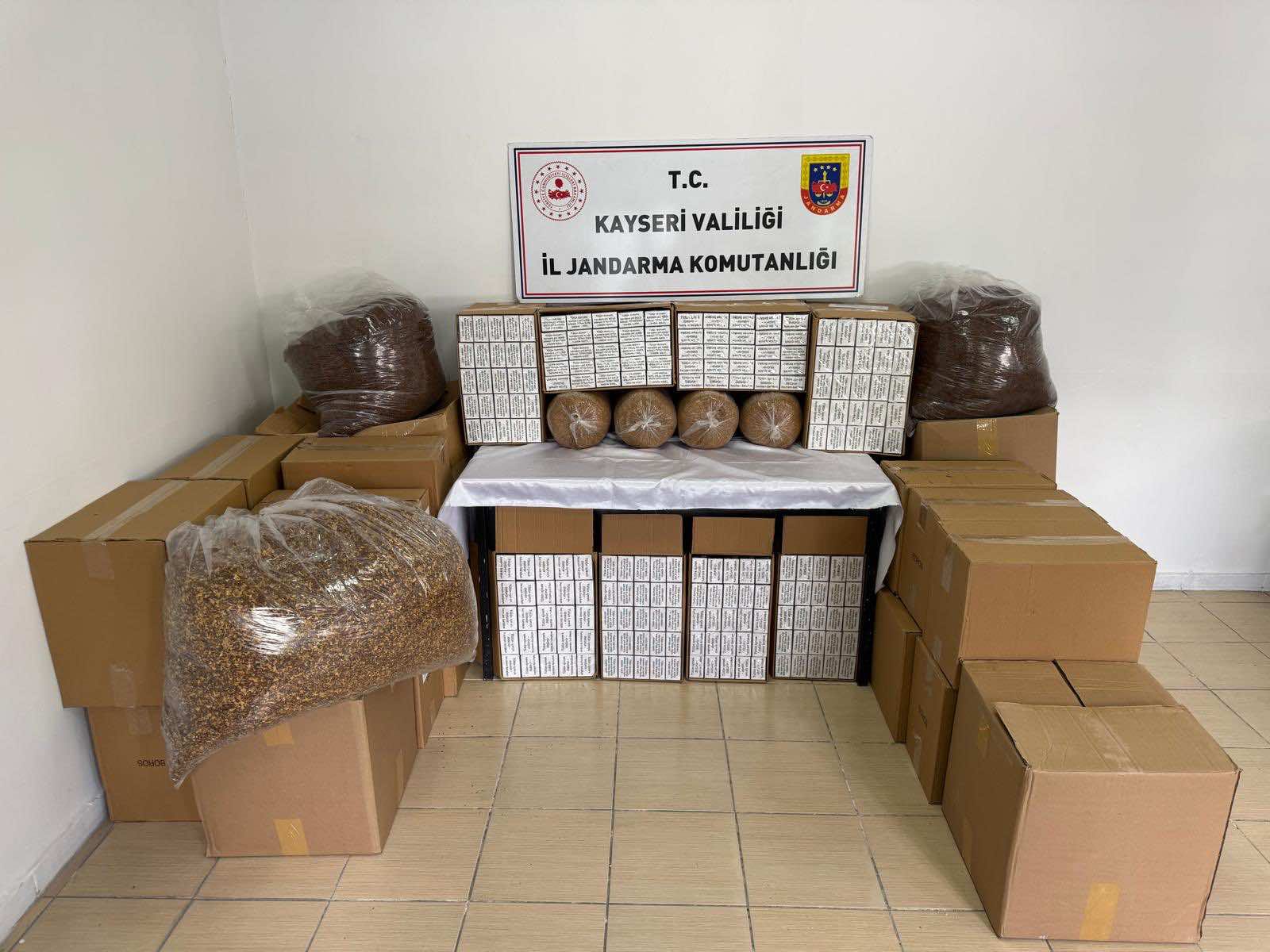 KAYSERIDE 200 KILOGRAM KACAK TUTUN ELE 1304234 387769