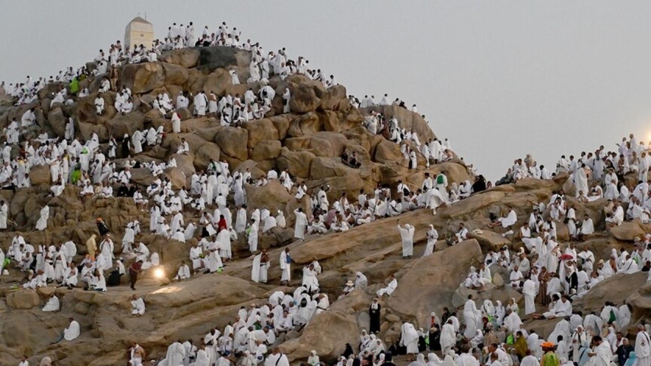 arafat 2464132