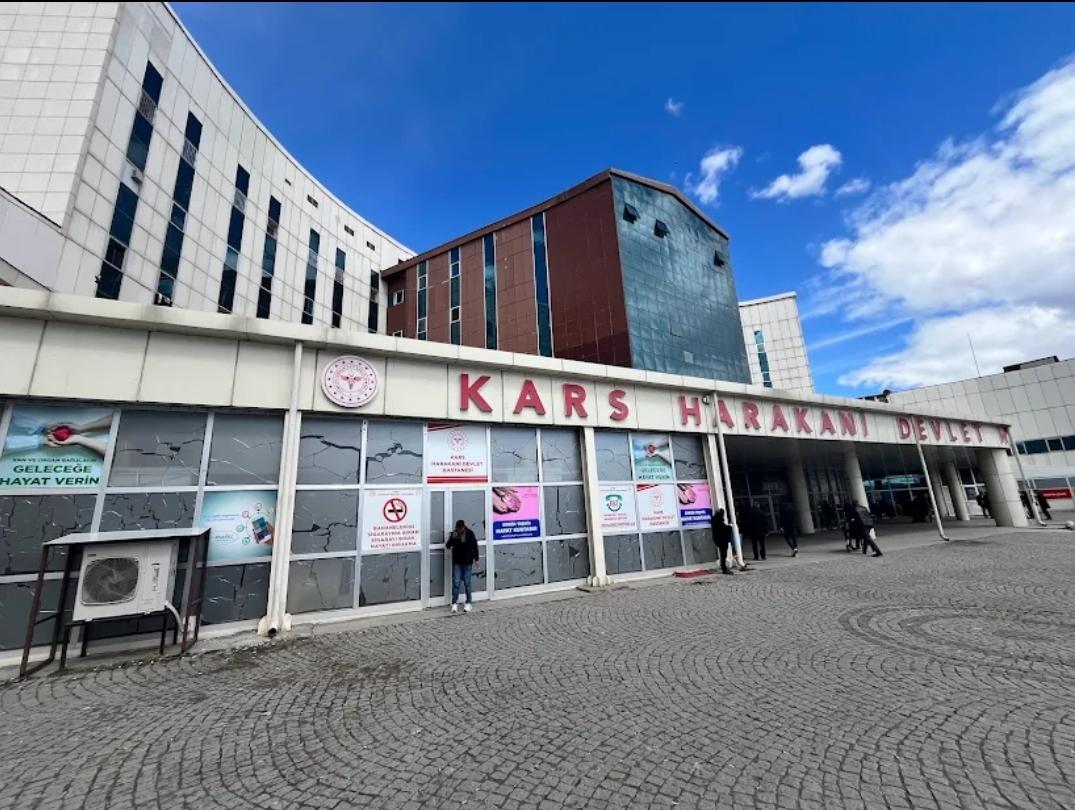 Kars Harakani Devlet Hastanesi’nin Doktor Kadrosu Güçleniyor 1 devlethstnesi